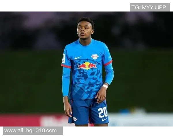 德天空报道拜仁追逐费耶诺德19岁右后卫吉瓦罗雷德英超多队同样关注 德天空报道拜仁追逐费耶诺德19岁右后卫吉瓦罗雷德英超多队同样关注