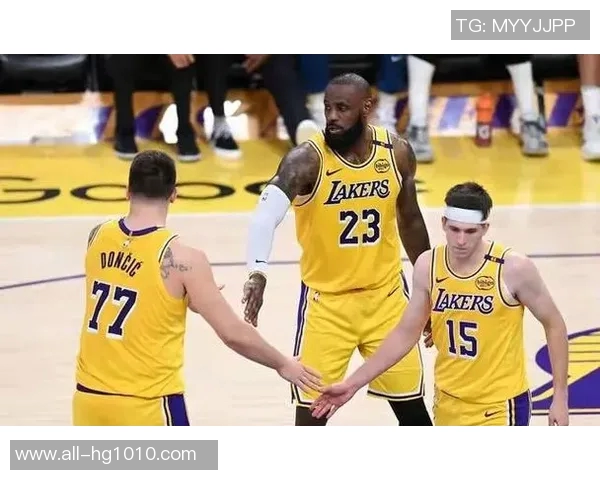 湖人三巨头缺阵逆转开拓者今日老詹回归却遭惨败的背后原因分析